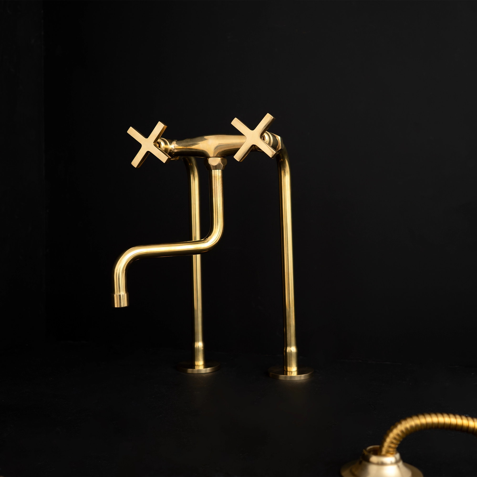 Solid Brass Spout Kitchen Faucet | The S Spout Kitchen Faucet — Brassna The S Spout Kitchen Faucet