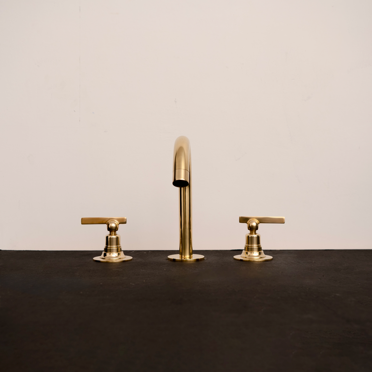 Vintage Unlacquered Brass Faucet – Gooseneck Deck Mount Basin Tap