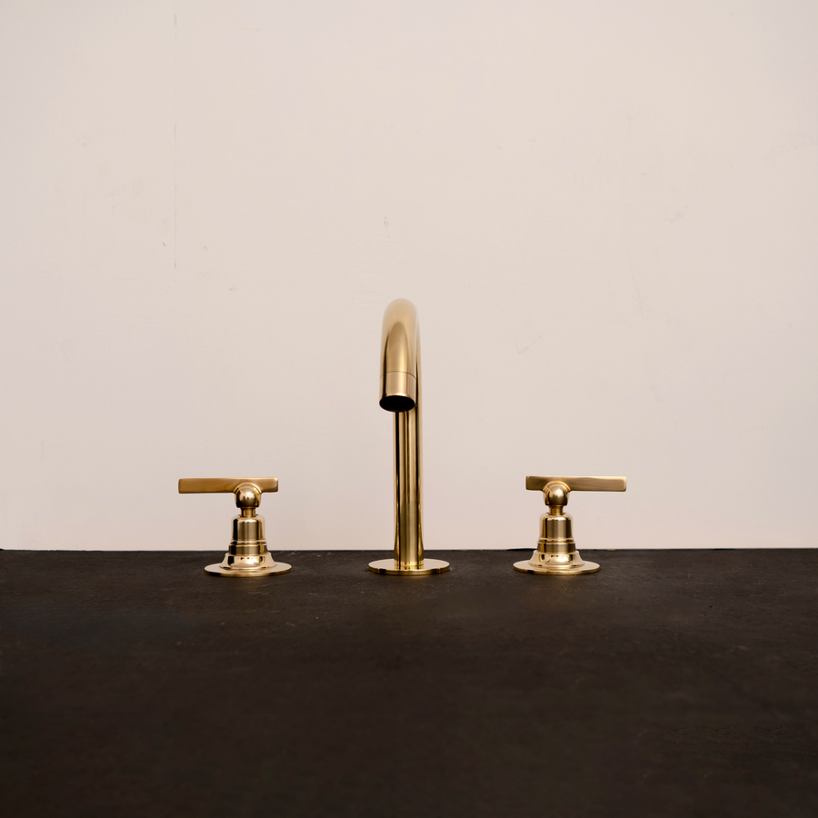 Vintage Unlacquered Brass Faucet – Gooseneck Deck Mount Basin Tap