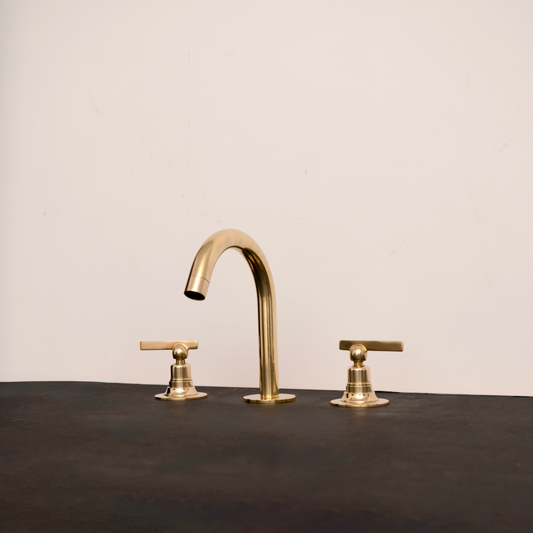 Vintage Unlacquered Brass Faucet – Gooseneck Deck Mount Basin Tap