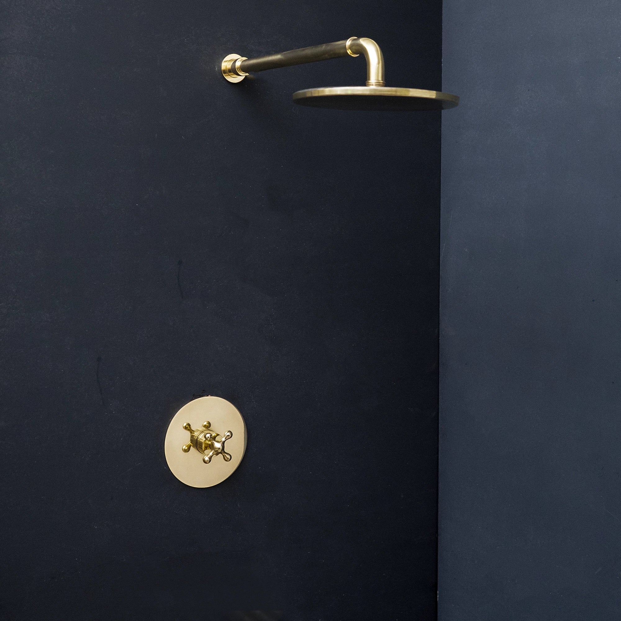 Handcrafted Solid Brass Luxura Thermostatic Shower Shower System | Brassna