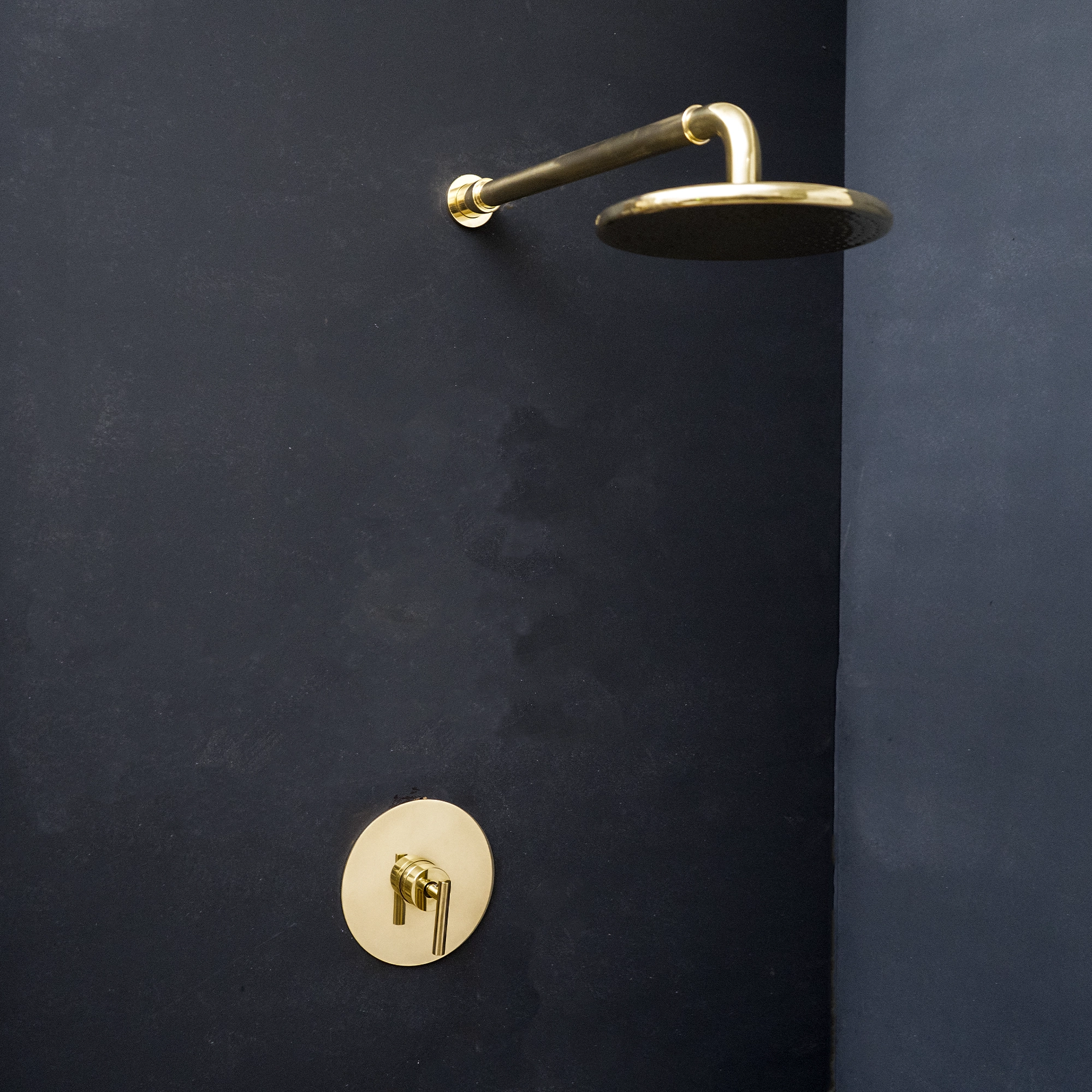 Handcrafted Solid Brass Luxura Thermostatic Shower Shower System | Brassna