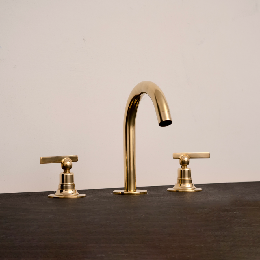 Vintage Unlacquered Brass Faucet – Gooseneck Deck Mount Basin Tap