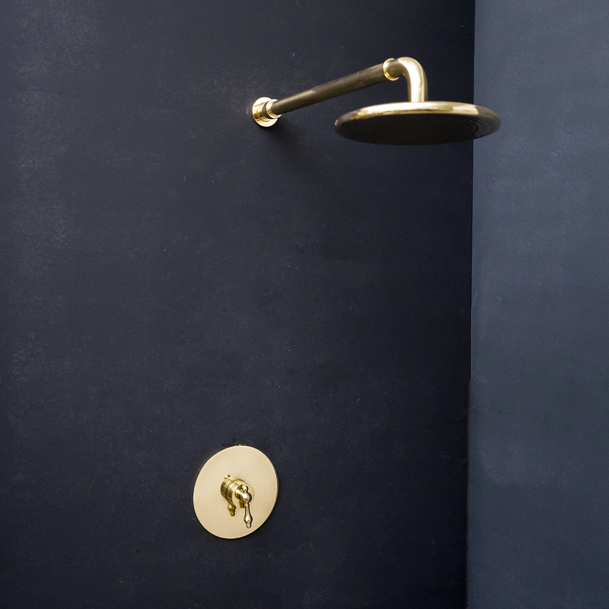 Handcrafted Solid Brass Luxura Thermostatic Shower Shower System | Brassna