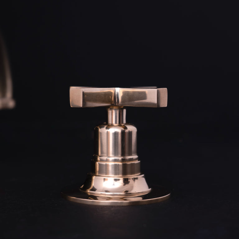 Unlacquered Brass Deck Mounted Sink Faucet, Widespread 3 Holes Bath Faucet 3 holes bath tap