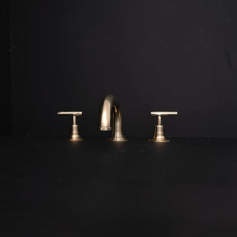 Unlacquered Brass Deck Mounted Sink Faucet, Widespread 3 Holes Bath Faucet Deck Mounted Faucet SP