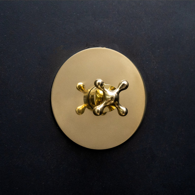 Luxura Thermostatic Shower