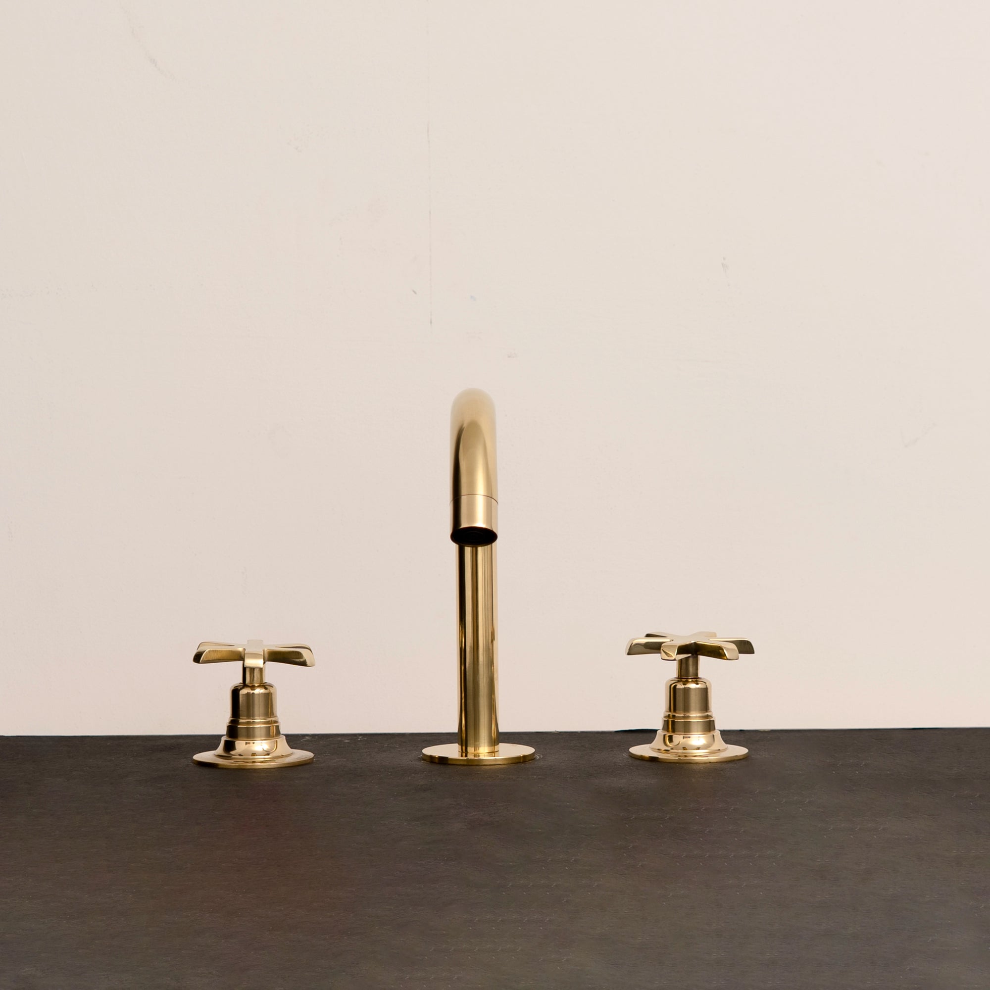 Handcrafted Solid Brass 3-Hole Deck Mounted Cross Handle Tap Bathroom Faucet - Detail View | Brassna
