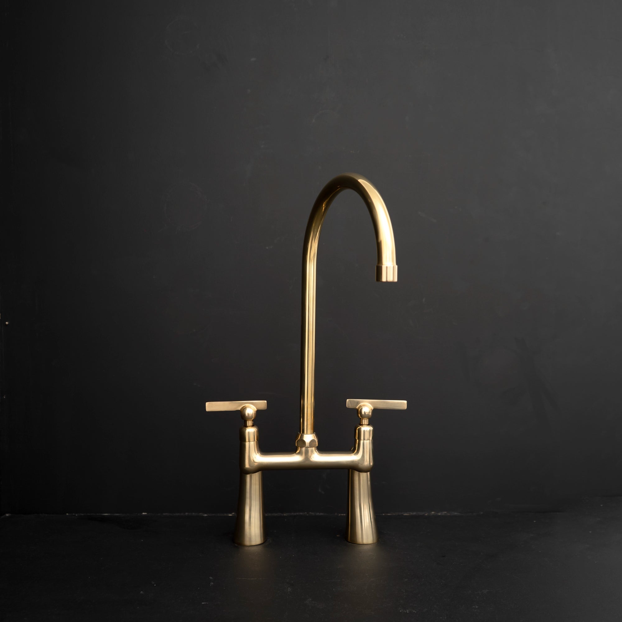 Handcrafted Solid Brass GoldenArc Bridge Kitchen Faucet Kitchen Faucet - Detail View | Brassna