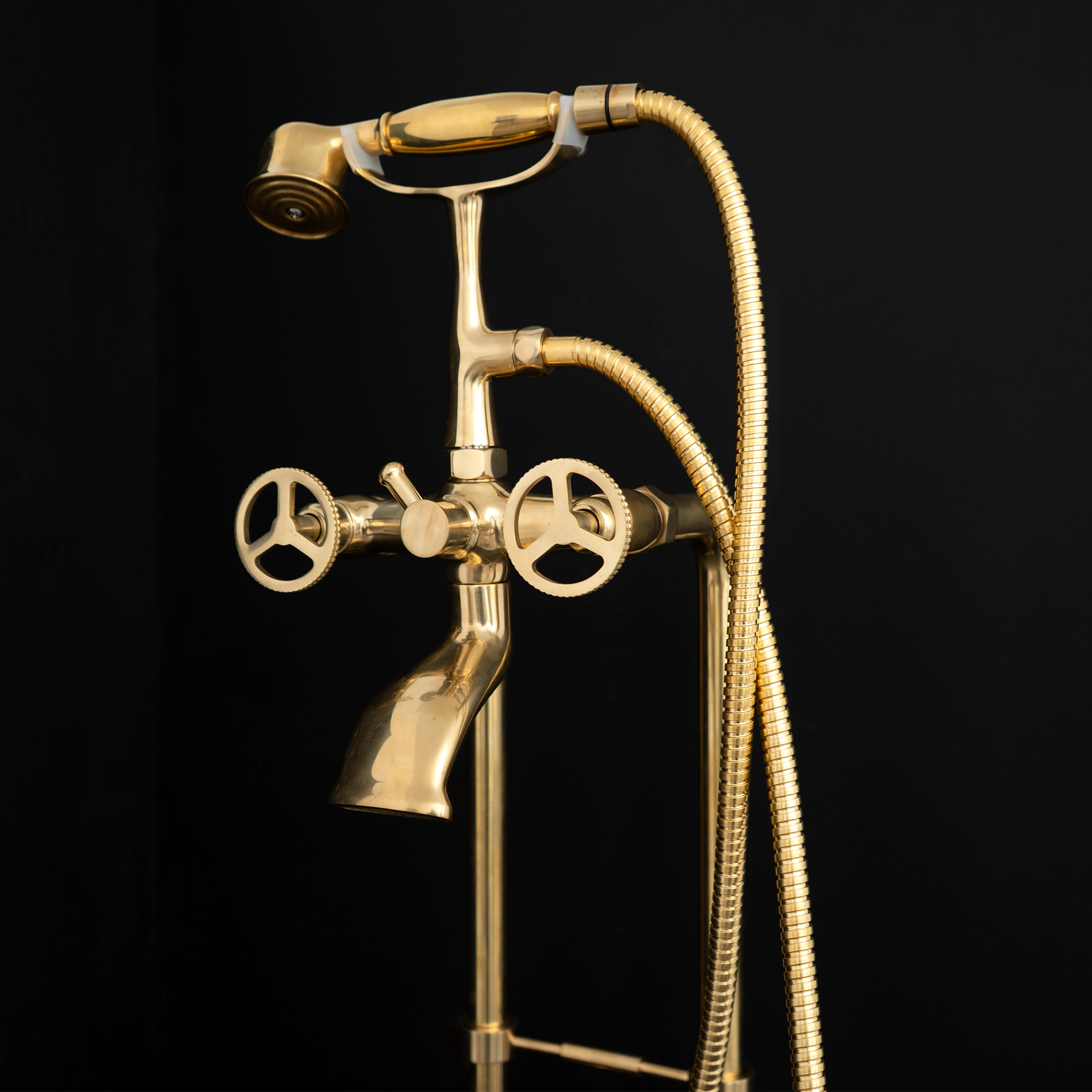 Brass Tub Filler English - 7 Finishes | Brassna The English Bath