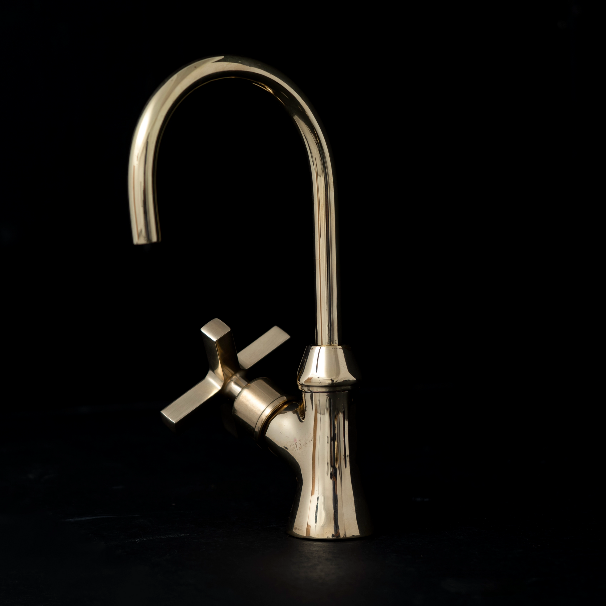 Brass Kitchen Faucet - Pull Down | Brassna Pure water dispenser