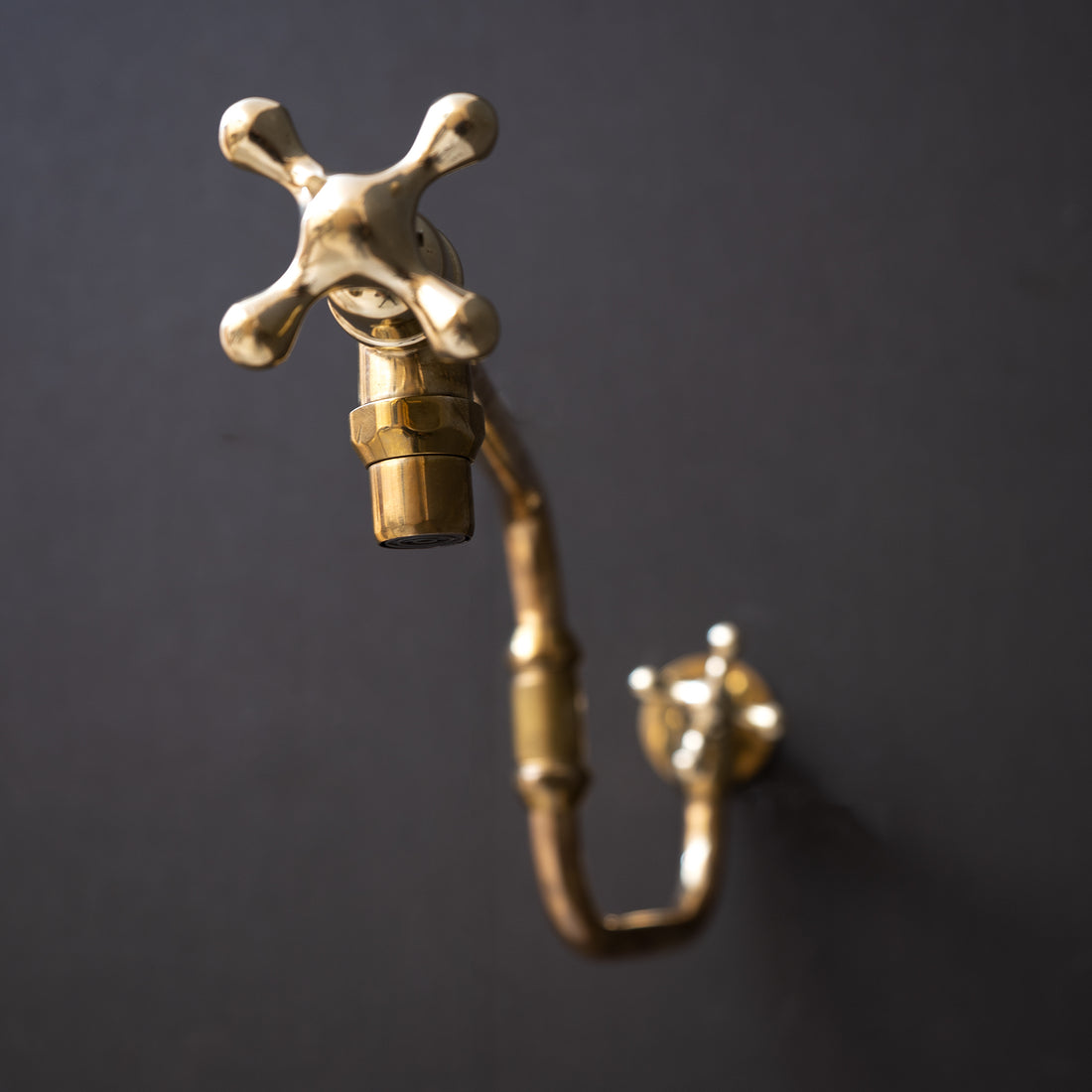 Unlacquered Brass Handcrafted Pot Filler Kitchen Faucet, Handmade Solid Brass Kitchen Faucet Over Stove Unlacquered Brass Handcrafted Pot Filler Kitchen Faucet