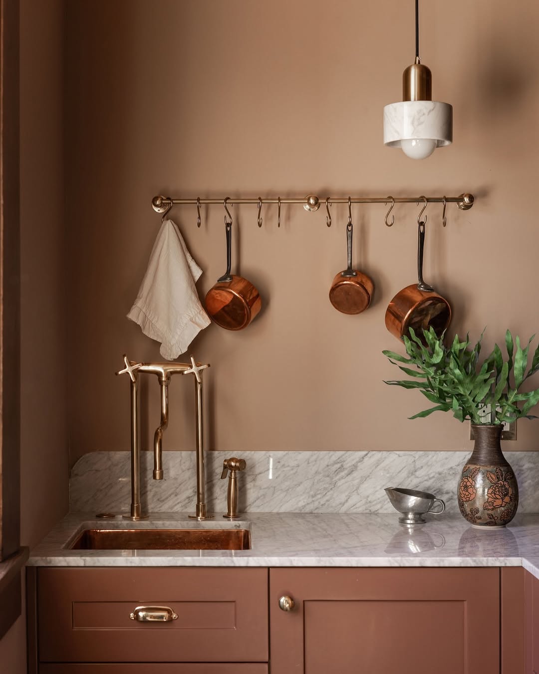 Brass Kitchen Faucet Downward - 7 Finishes | Brassna The Downward Spout Kitchen Faucet