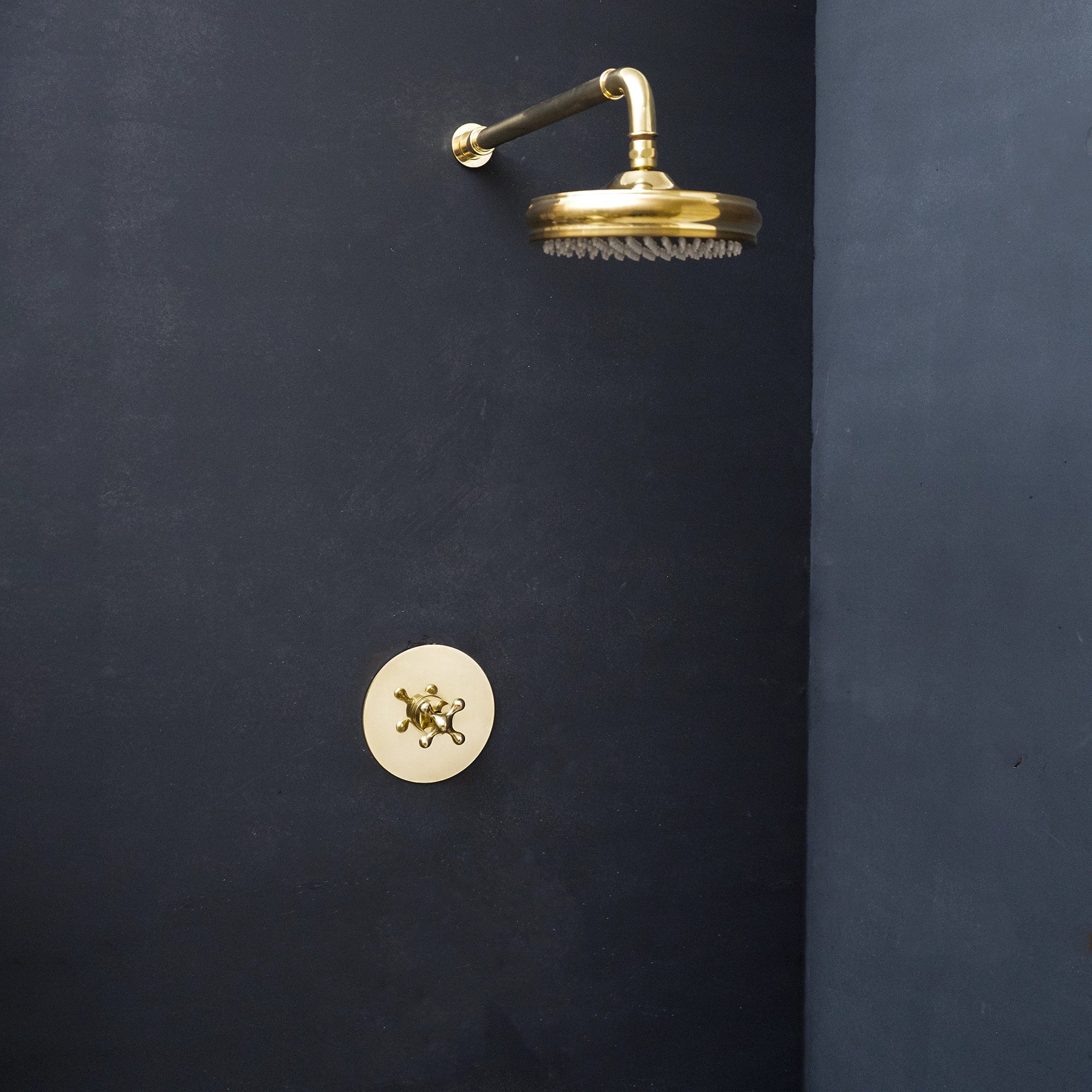 Handcrafted Solid Brass Luxura Thermostatic Shower Shower System | Brassna