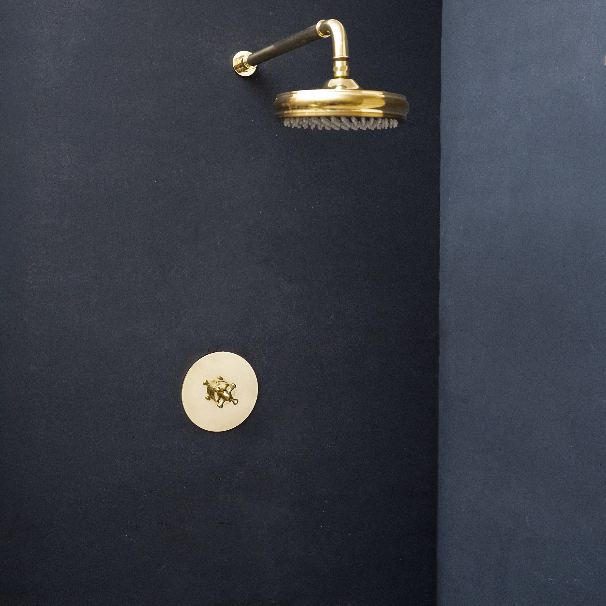 Handcrafted Solid Brass Luxura Thermostatic Shower Shower System | Brassna