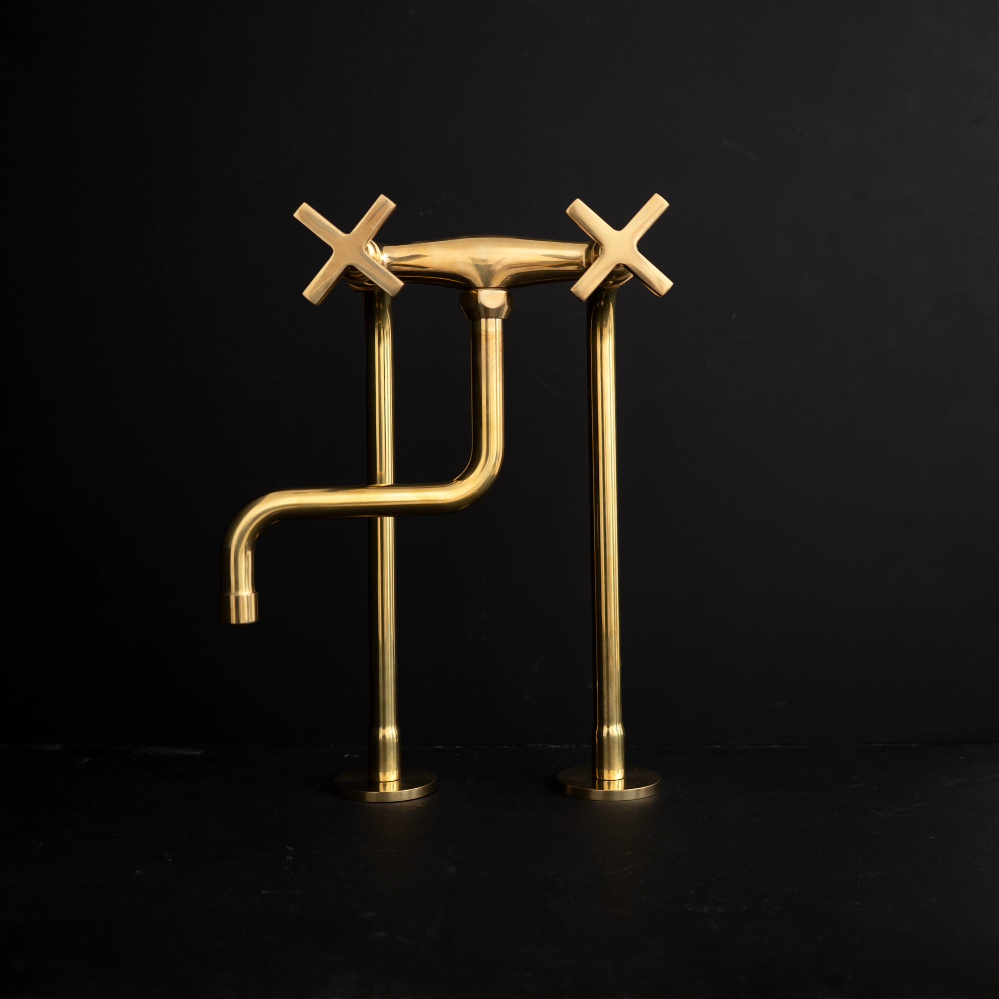 Solid Brass Spout Kitchen Faucet | The S Spout Kitchen Faucet — Brassna The S Spout Kitchen Faucet