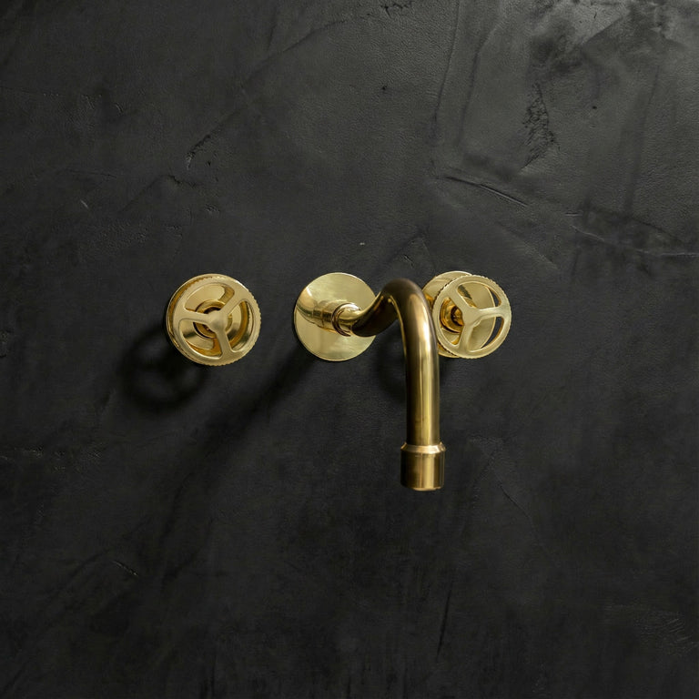 Cobra Wall Mounted Faucet