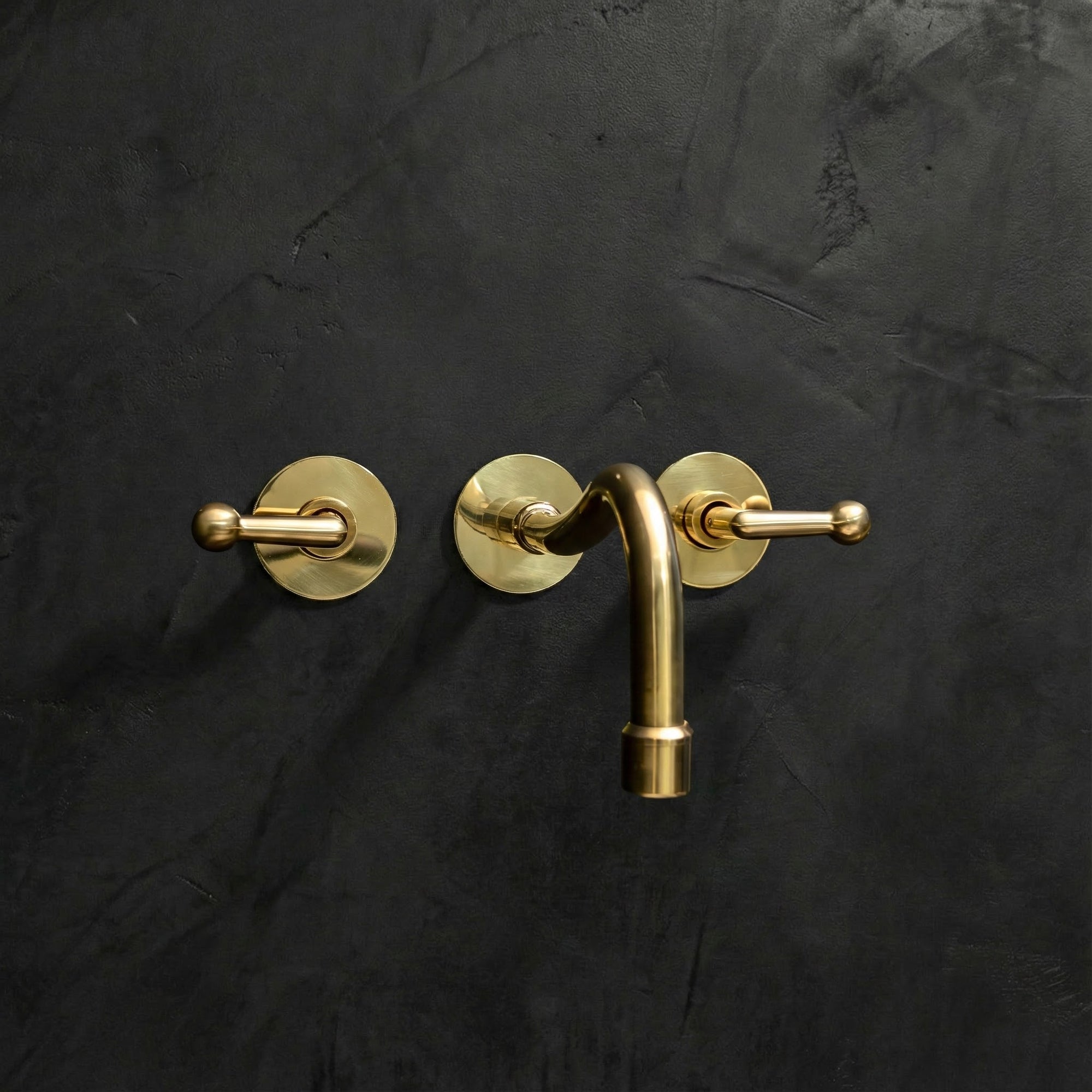 Handcrafted Solid Brass Cobra Wall Mounted Faucet Bathroom Faucet | Brassna