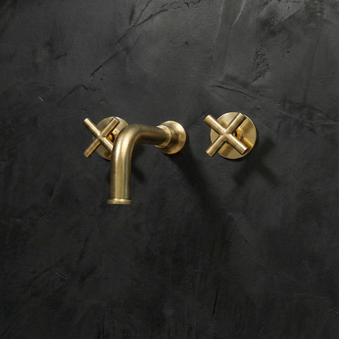 Handcrafted Solid Brass Wall Mounted Nino Faucet Bathroom Faucet - Detail View | Brassna