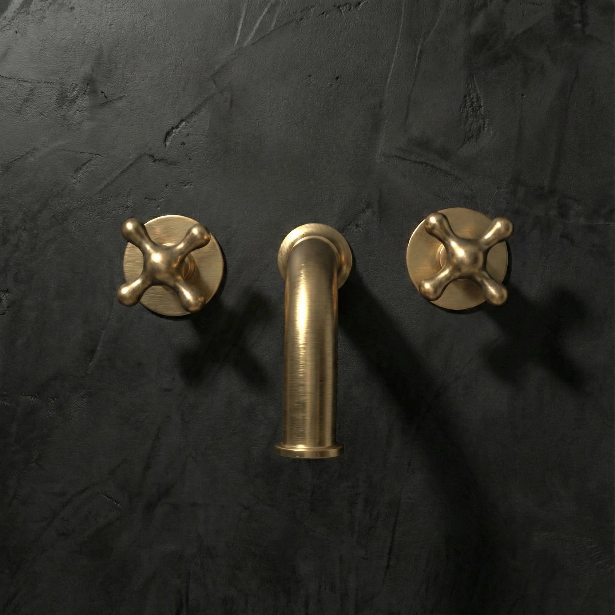 Handcrafted Solid Brass Wall Mounted Nino Faucet Bathroom Faucet - Detail View | Brassna