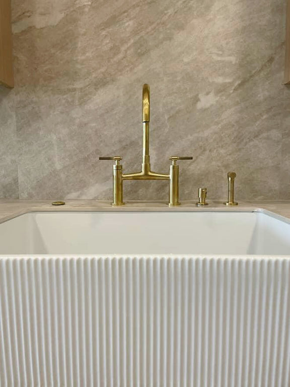 Mykonos Bridge Faucet Set