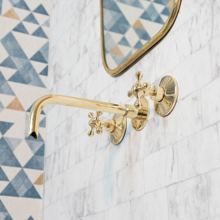 Antique Brass Wall Mounted Faucet With Snake Mouth, Artisan Brass Faucet For Kitchen And Bathroom Snake Wall Mounted Faucet