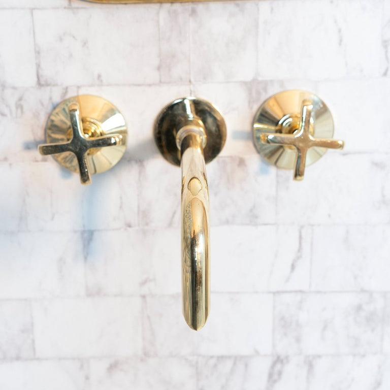 Antique Brass Wall Mounted Faucet With Snake Mouth, Artisan Brass Faucet For Kitchen And Bathroom Snake Wall Mounted Faucet