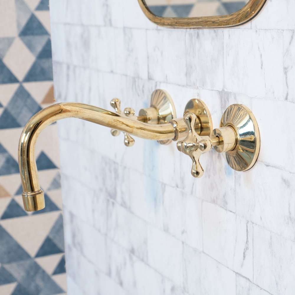 Cobra Wall Mounted Brass Faucet, Unlacquered Brass Faucet For Kitchen And Bathroom Cobra Wall Mounted Faucet