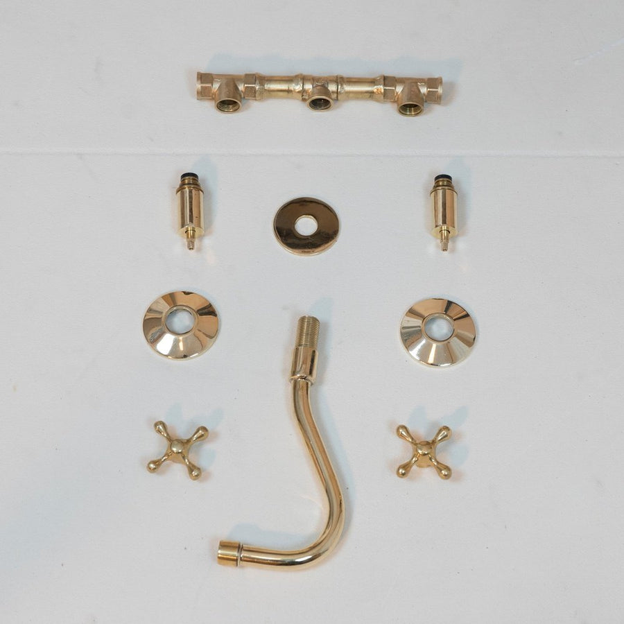 Cobra Wall Mounted Brass Faucet - Brassna