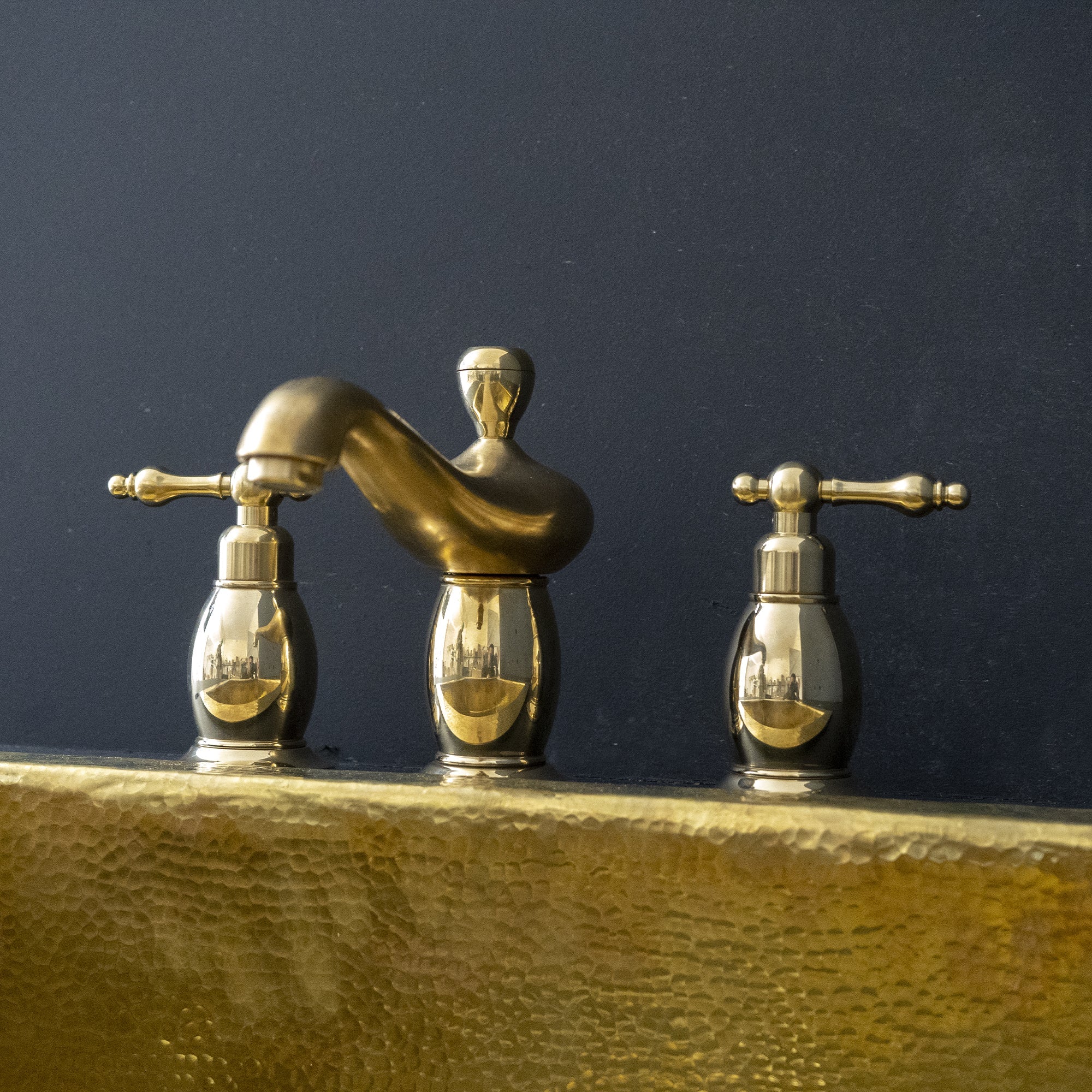Deck Mounted Unlacquered Brass Bathroom Faucet with 3 Holes, Traditional Bathroom Faucet with 3 Holes in Unlacquered Brass Deck Mounted Faucet SP