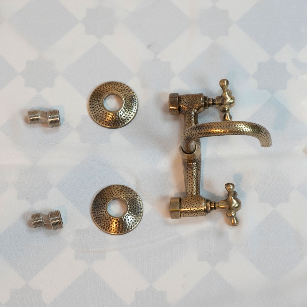 Hammered Wall Mount Oil Rubbed Brass Bath Faucet - Brassna
