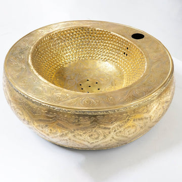 Handcrafted Engraved Oval Vessel Sink - Brassna