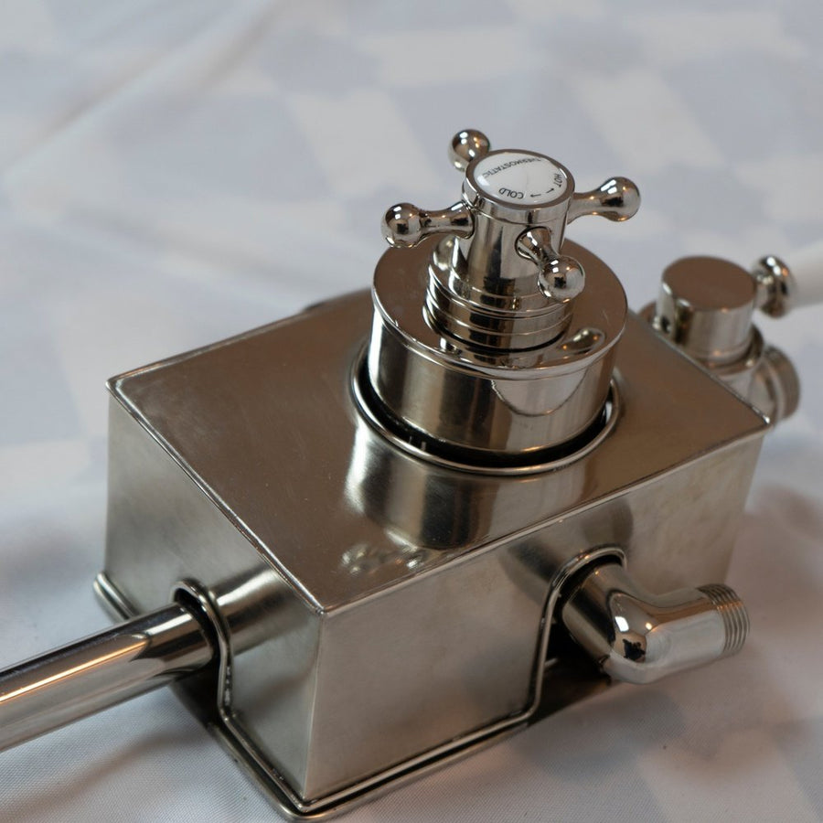 Handcrafted Thermostatic Shower - Brassna