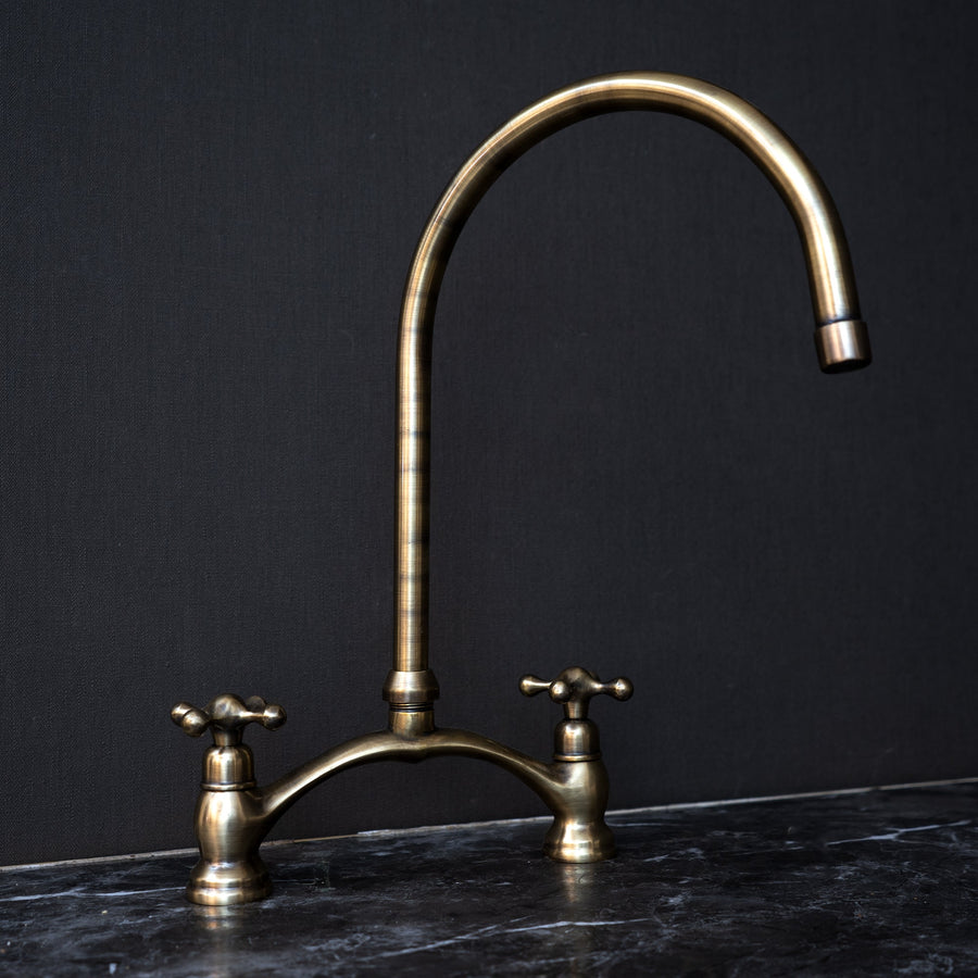 Bronze kitchen deals faucet