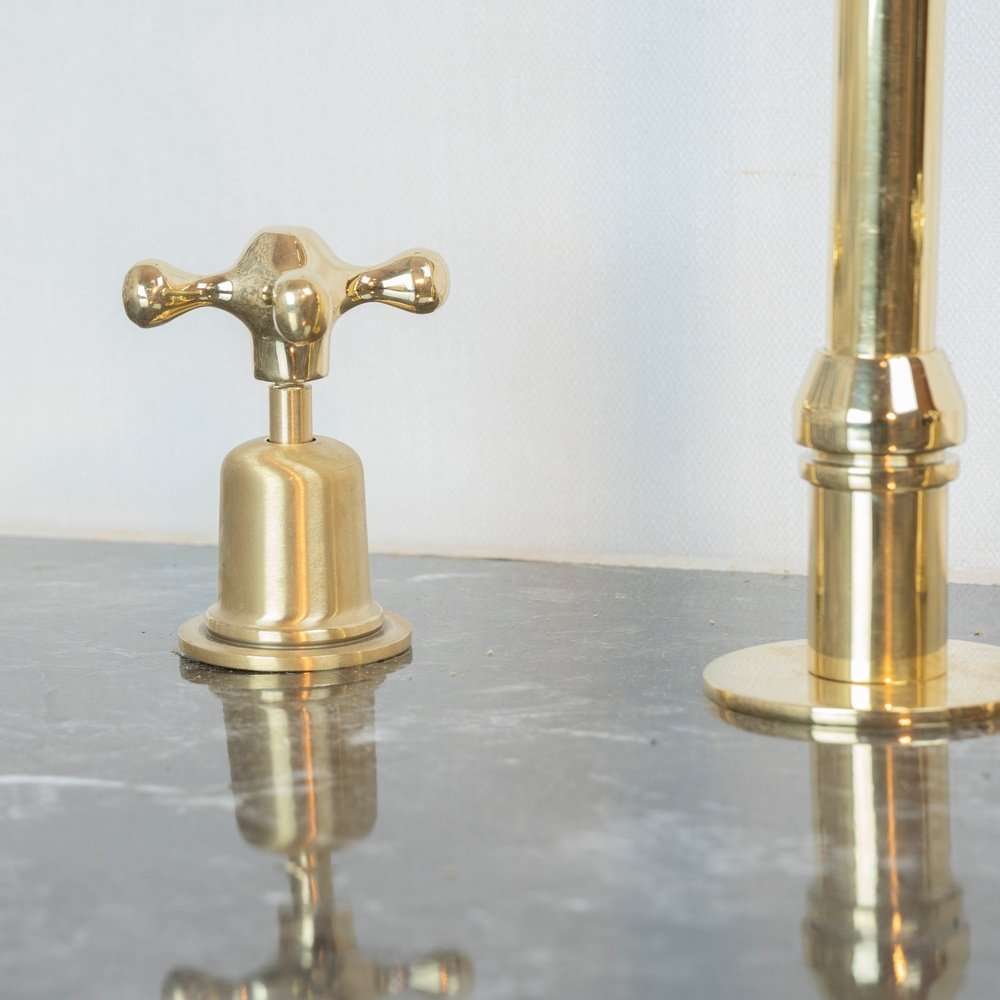 The Bell Widespread Unlacquered Brass Kitchen Faucet, Deck Mounted 3 holes Countertop Faucet The Bell Widespread Unlacquered Brass Kitchen Faucet