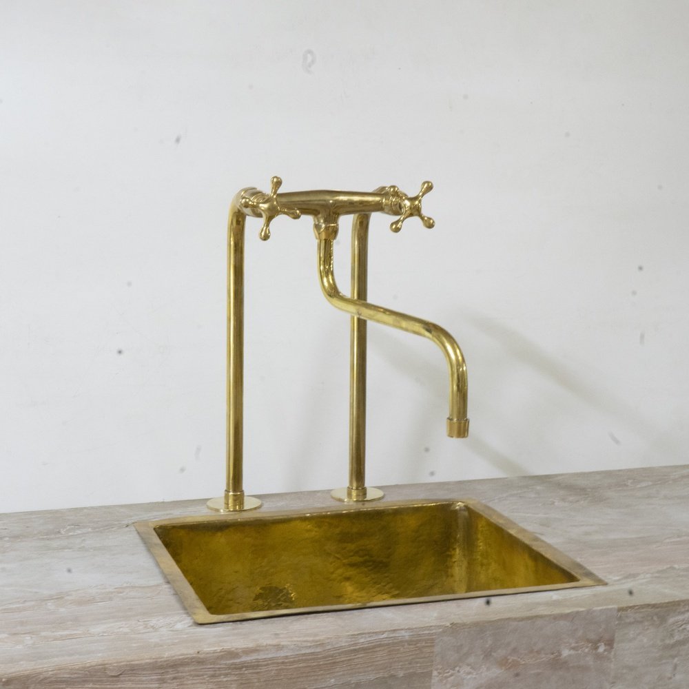 Brass Kitchen Faucet Downward - 7 Finishes | Brassna The Downward Spout Kitchen Faucet