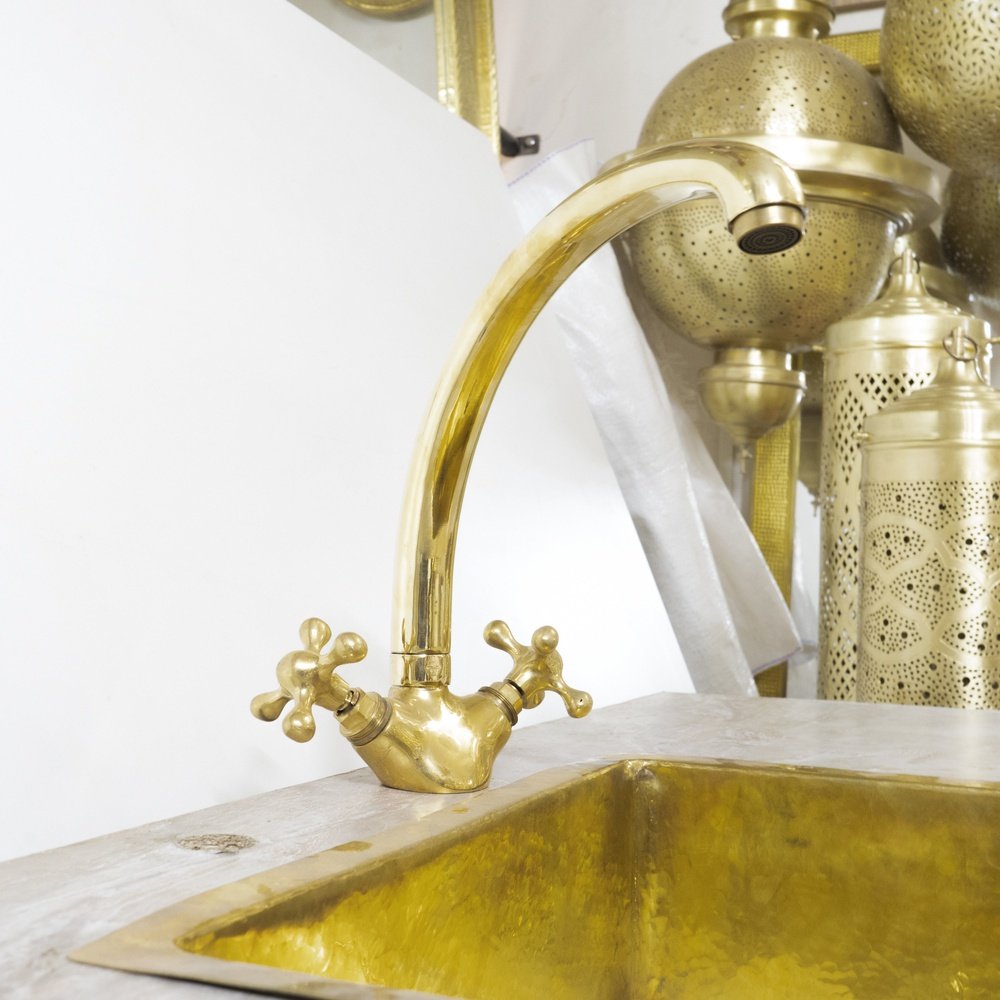 The Gooseneck Brass Faucet - Brassna