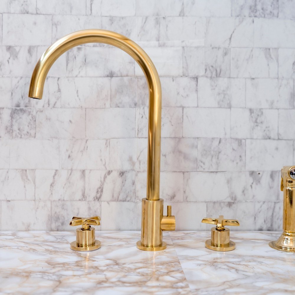 Solid Brass Pour | The Diverter Pour — Brassna The Diverter Pour