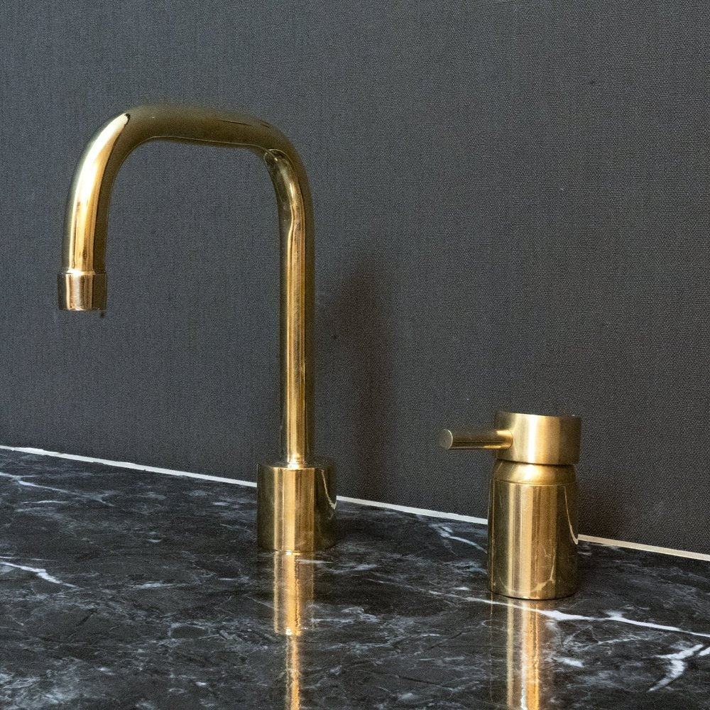 Unlacquered Brass Bathroom Faucet Basin | Brassna The Deck Pour