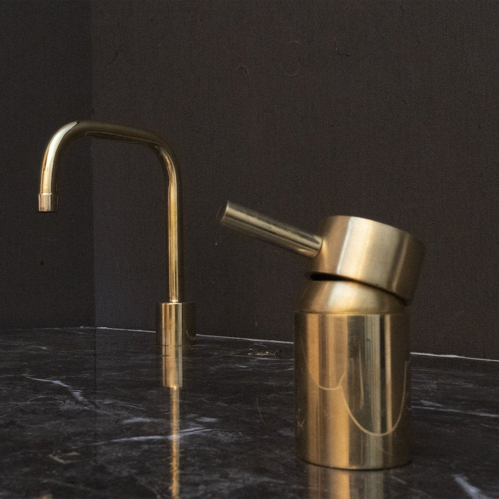 Unlacquered Brass Bathroom Faucet Basin | Brassna The Deck Pour