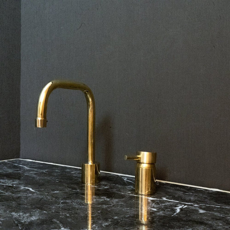 Unlacquered Brass Deck Mounted Basin Faucet, Antique Brass Bathroom Faucet Unlacquered Brass Deck Mounted Basin Faucet