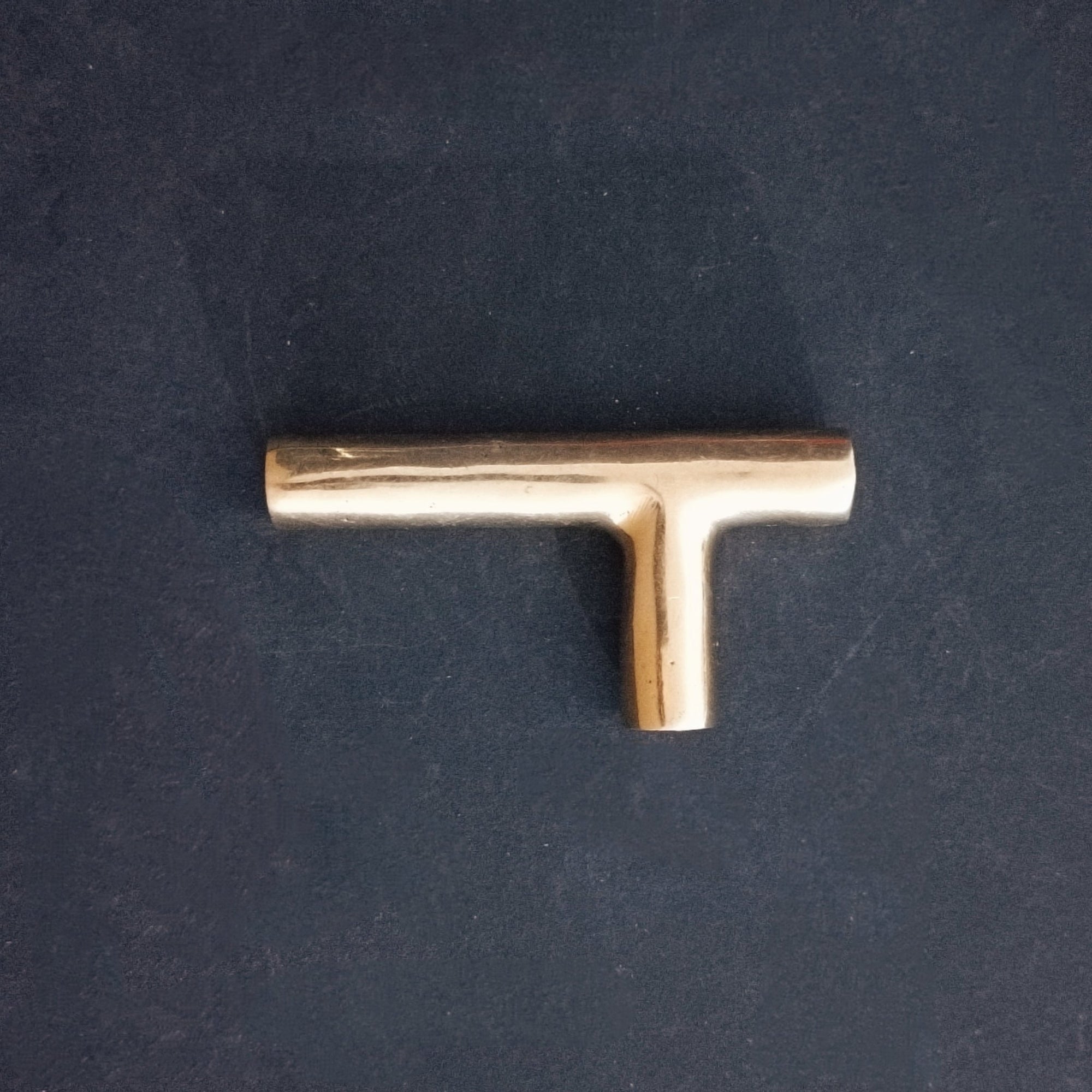 Unlacquered Brass Bathroom Faucet - Patina | Brassna The Cobra Pour