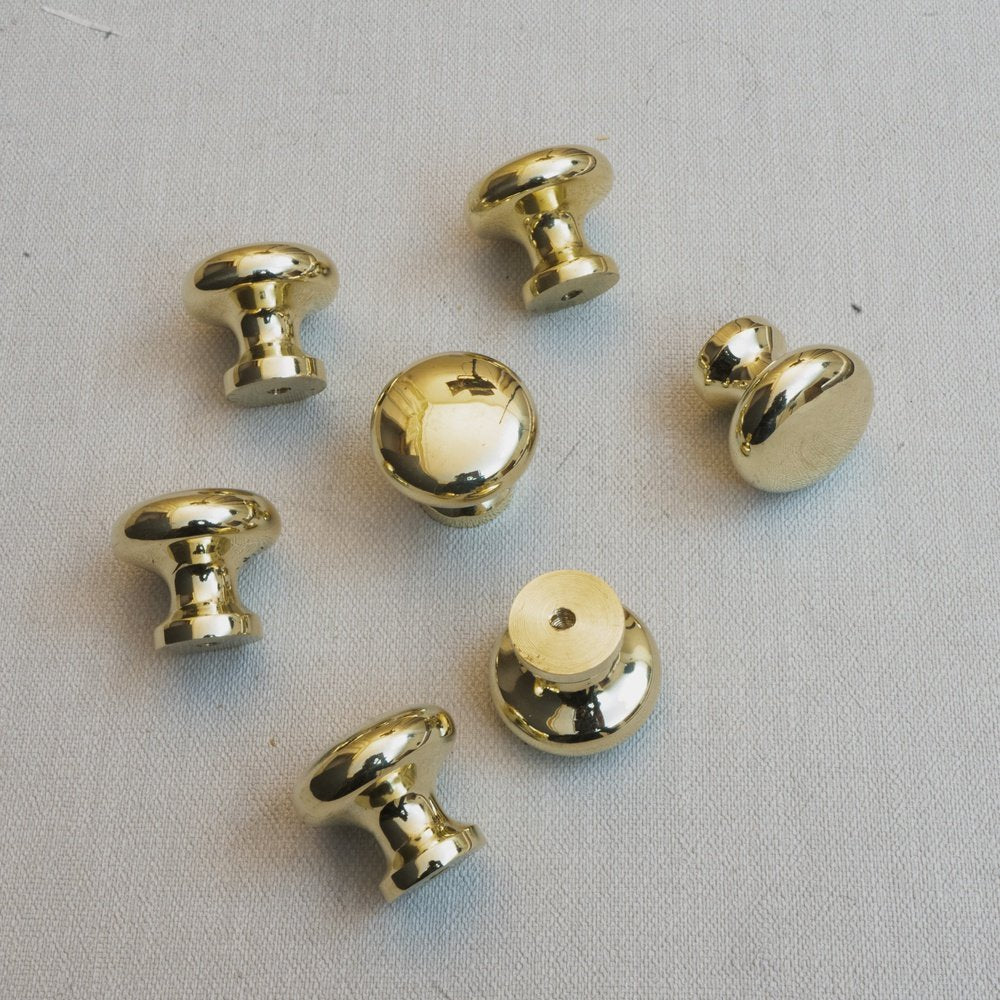 Unlacquered Brass knobs - Brassna