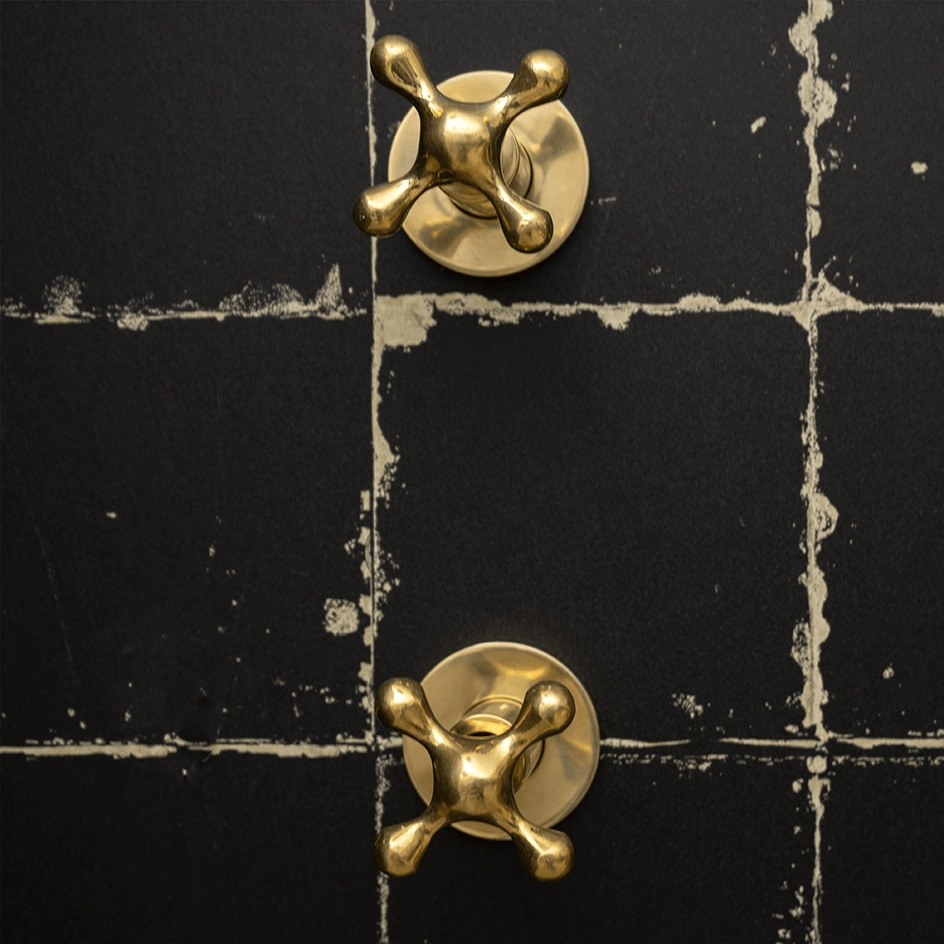 Unlacquered Brass Solid Brass Shower Head With Curved Arm - Brassna