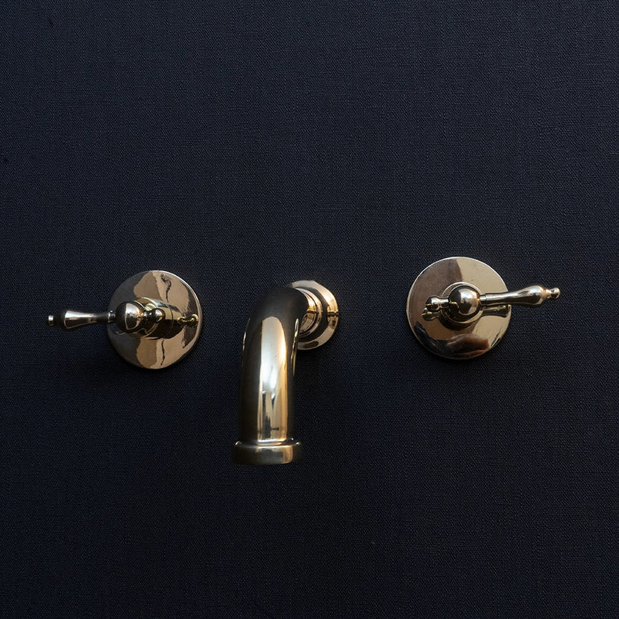 Wall Mounted Hancrafted Faucet With Lever Handles - Brassna